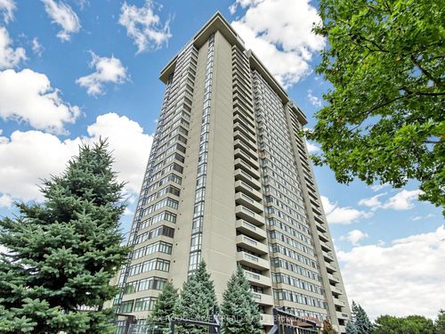 3007-1555 Finch Avenue E, North York, ON, M2J4X9 | Card Image