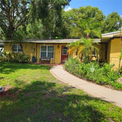 347 Country Club Dr, OLDSMAR, FL, 34677-3901 | Card Image