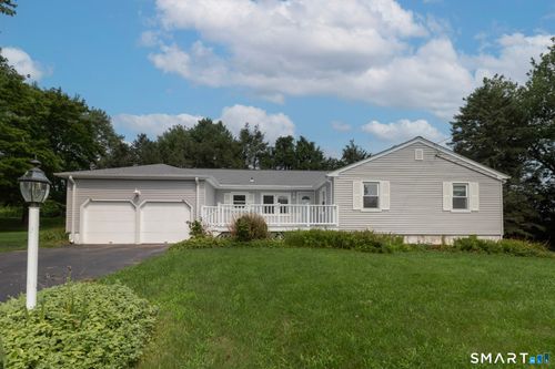 605 S Greenbrier Dr, Orange, CT, 06477-2748 | Card Image