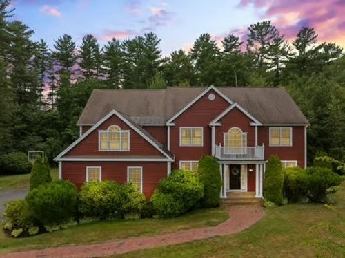 7 Tanglewood Dr, North Easton, MA, 02356-2734 | Card Image