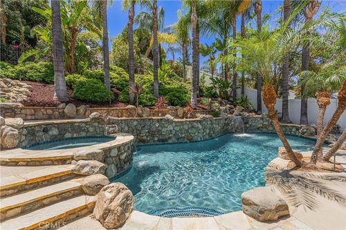 992 Chinotto Cir, Corona, CA, 92881-8389 | Card Image