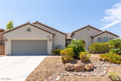 2133 Bliss Corner Street, House other with 3 bedrooms, 2 bathrooms and null parking in Henderson NV | Image 2