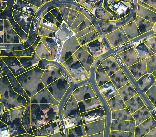 2009 Discreet, Horseshoe Bay, TX, 78657 | Card Image