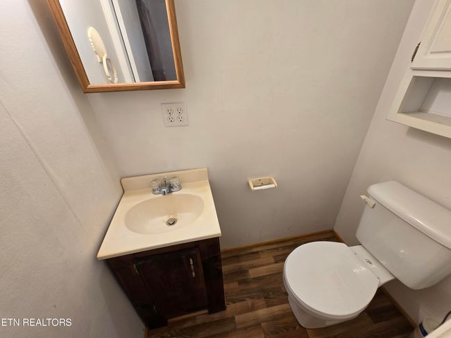 288 Machine Branch Rd, House other with 3 bedrooms, 2 bathrooms and null parking in Ewing VA | Image 17