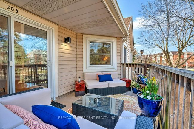 308 - 1210 Thorpe Rd, Condo with 3 bedrooms, 2 bathrooms and 1 parking in Burlington ON | Image 43