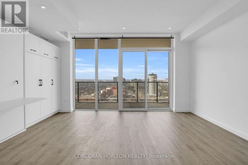 1711-741 King Street, Kitchener, ON, N2G1E5 | Card Image