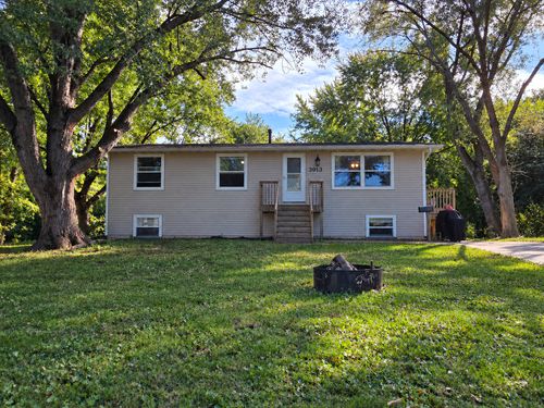 3913 52nd Avenue N, Brooklyn Center, MN, 55429 | Card Image