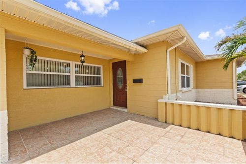 3663 22nd Ave N, ST PETERSBURG, FL, 33713-3621 | Card Image