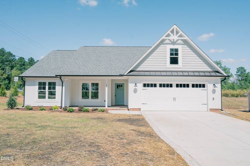 123 Maple Dr, Erwin, NC, 28339 | Card Image