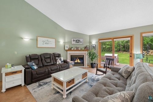 202 Prentice Heights Rd, Ashland, WI, 54806-1041 | Card Image
