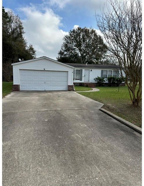 16323 Fawn Ridge Dr, Conroe, TX, 77302-5448 | Card Image