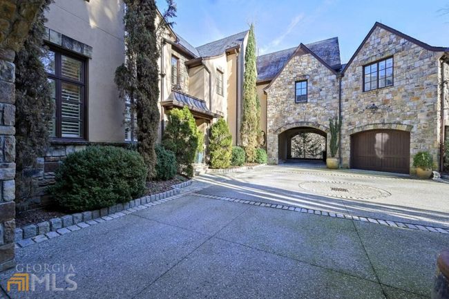 UNIT-8 - 675 W Paces Ferry Rd Nw, House other with 4 bedrooms, 9 bathrooms and 4 parking in Atlanta GA | Image 6