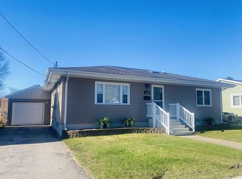 1809 29th Avenue, Menominee, MI, 49858 | Card Image