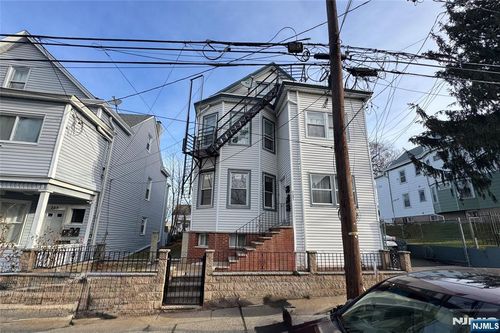 285 Paxton, Paterson, NJ, 07503 | Card Image