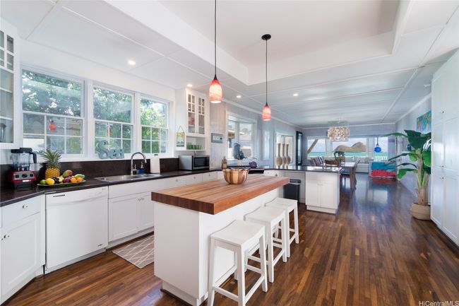 Kitchen | Image 6