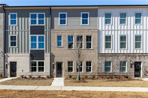 3331 Owl Creek Pkwy, Acworth, GA, 30102-1500 | Card Image