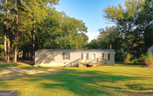 105 Pinecrest Dr, Eatonton, GA, 31024-8006 | Card Image