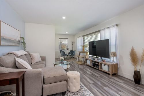 7830 La Carta Cir, Buena Park, CA, 90620-2345 | Card Image