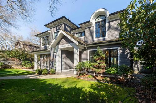 3955 W Broadway, Vancouver, BC, V6R2C2 | Card Image