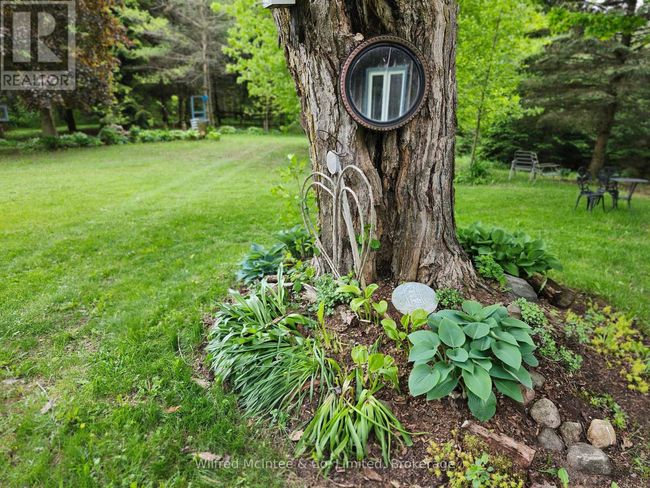 40065 School Rd, Home with 3 bedrooms, 2 bathrooms and 5 parking in Goderich ON | Image 22