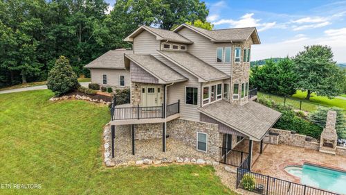 1041 Hilltop Lane, Kodak, TN, 37764 | Card Image