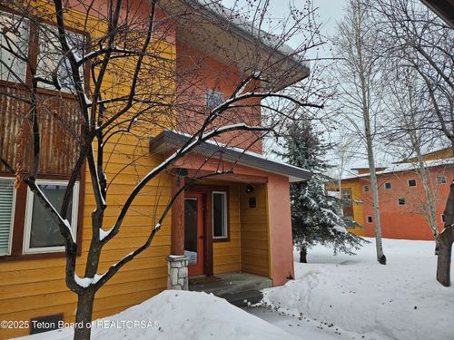 a-8-7580 Mountain Laurel Dr, Victor, ID, 83455-1275 | Card Image