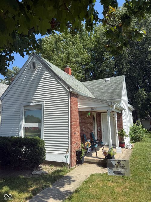 1924 Main St, Anderson, IN, 46016-4366 | Card Image