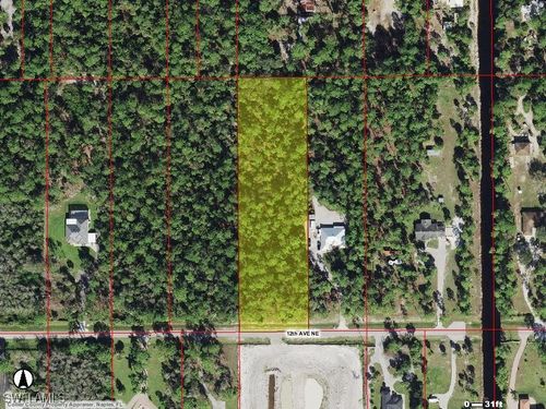 211 12th Ave Ne, NAPLES, FL, 34120-3313 | Card Image