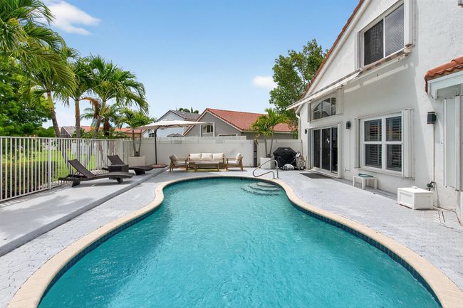5086 Prairie Dunes Village Cir, House other with 3 bedrooms, 3 bathrooms and null parking in Lake Worth FL | Image 36