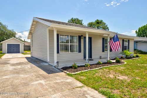 6515 Greenwood Ave, Cocoa, FL, 32927-3566 | Card Image