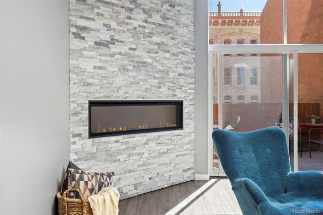 APT-5 - 1512 Larimer St, Condo with 3 bedrooms, 3 bathrooms and 2 parking in Denver CO | Image 5