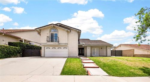 2540 Royale, Fullerton, CA, 92833 | Card Image
