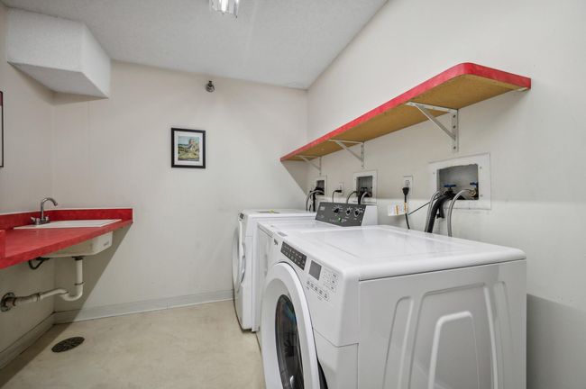 Shard Laundry | Image 35