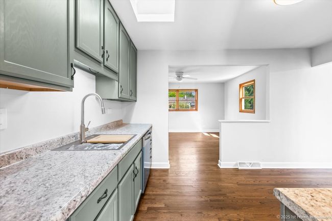 8826 Willow Rd, House other with 3 bedrooms, 2 bathrooms and 2 parking in Hickory Hills IL | Image 10