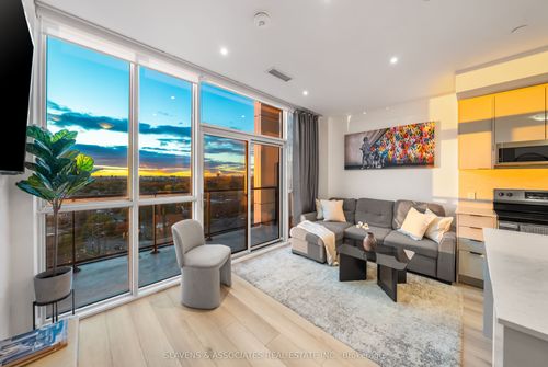 720-60 George Butchart Dr, North York, ON, M3K0E1 | Card Image