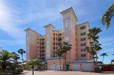 202 - 170 Lenell Road, Condo with 2 bedrooms, 2 bathrooms and null parking in Fort Myers Beach FL | Image 2