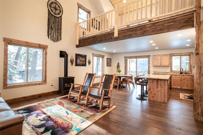 Looking in towards living, dining & kitchen | Image 4
