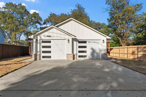 1105 N 11th St, Waco, TX, 76707-3113 | Card Image
