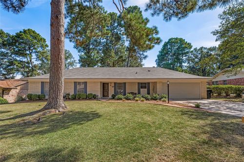 1027 Manor Pl, Shreveport, LA, 71118-3421 | Card Image