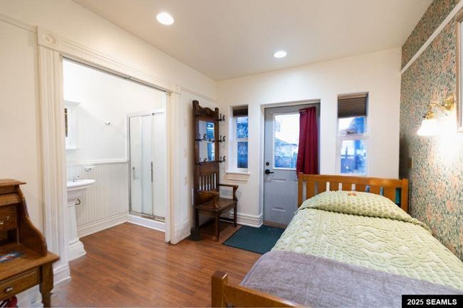 113 W 5 Th St, House other with 9 bedrooms, 7 bathrooms and null parking in Juneau AK | Image 42