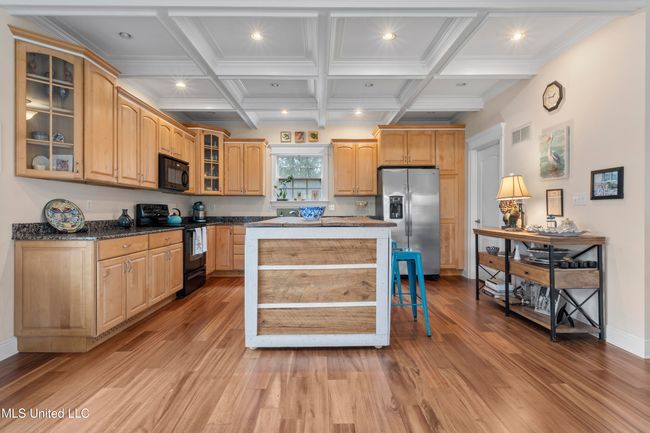 Kitchen | Image 14