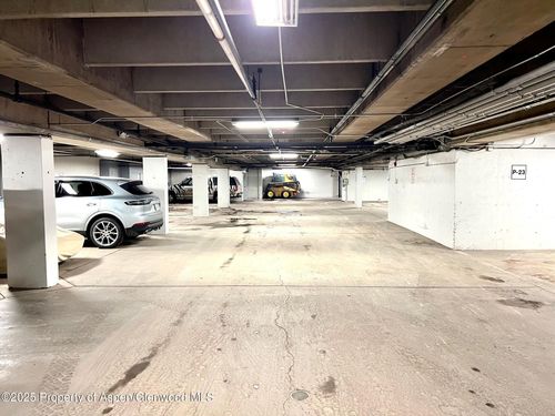 p-18-710 E Durant Ave, Aspen, CO, 81611-2085 | Card Image