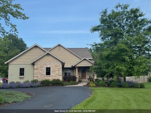 4920 N Meade Street, APPLETON, WI, 54913 | Card Image