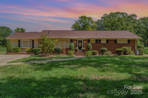 1901 Little Rock Rd, Charlotte, NC, 28214-2741 | Card Image