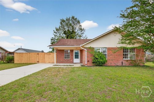 722 Cindy Ln, Hinesville, GA, 31313-9436 | Card Image
