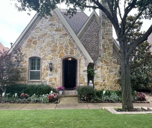 18408 Hemington Ct, Dallas, TX, 75252-7950 | Card Image