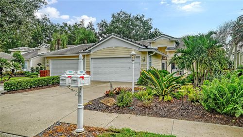 7607 Whitebridge Gln, UNIVERSITY PARK, FL, 34201-2243 | Card Image