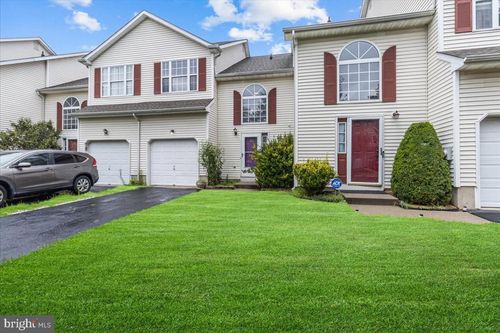 28 Fawn Ct, LUMBERTON, NJ, 08048-4280 | Card Image