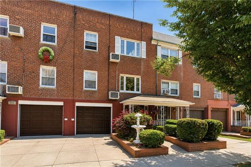 8817 16th Ave, Brooklyn, NY, 11214-5801 | Card Image