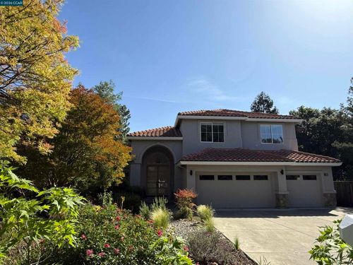116 Castle Rock Ln, Walnut Creek, CA, 94598-4515 | Card Image